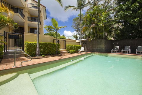Windsurfer Resort - Travel Search 2