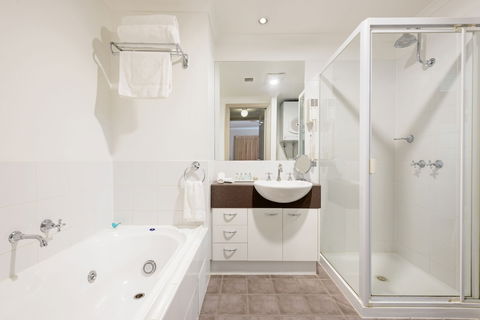 Ringwood Royale - Travel Search 4