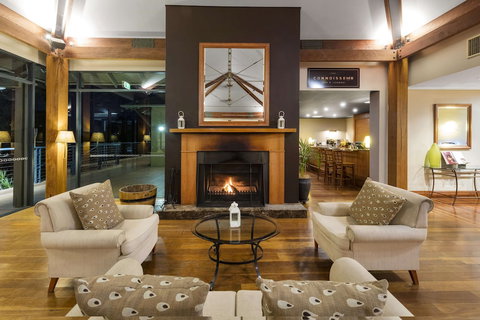 Oaks Cypress Lakes Resort - Tourism Guide 2