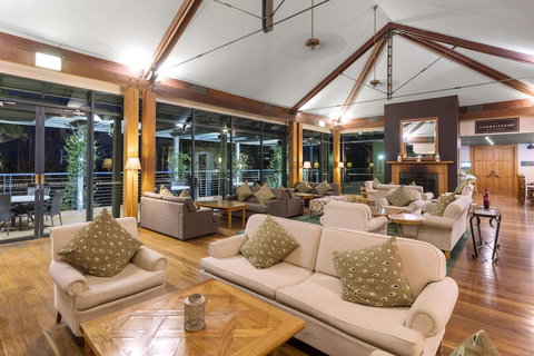 Oaks Cypress Lakes Resort - Tourism Guide 1