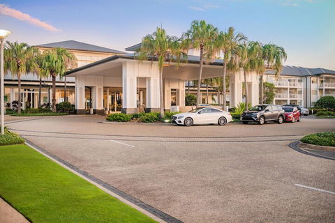 Mantra On Salt Beach - Tourism Guide 2