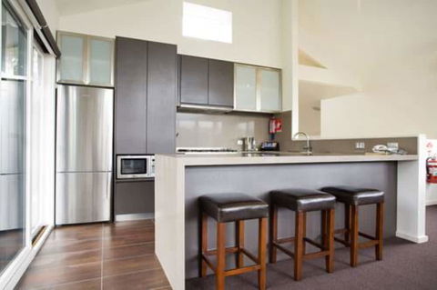 Lake Crackenback Resort & Spa - Travel Agents 6