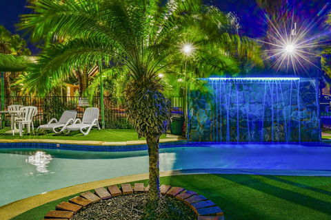 Desert Palms Alice Springs - Travel Search 3