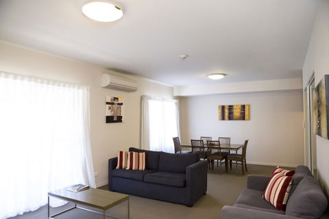 Quest Shepparton - Travel Agents 5