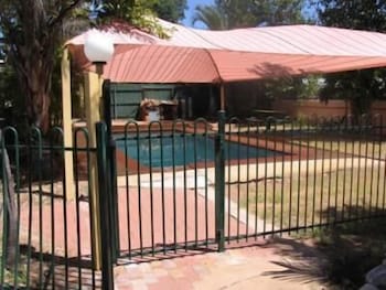 Townview Motel - Tourism Guide 3