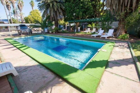 Elkira Court Motel - Tourism Guide 3