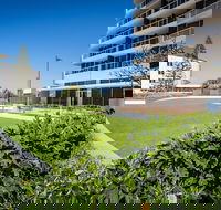 Mantra Twin Towns - Travel Search