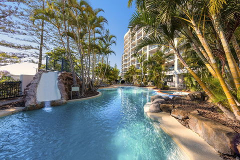 Ramada Resort By Wyndham Golden Beach - Travel Search 3