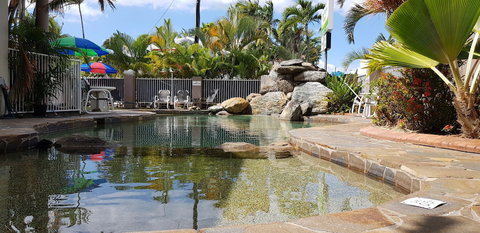 Reef Palms Motel - Travel Agents 2