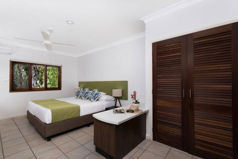The Reef Retreat - Travel Search 7