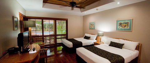 Green Island Resort - Tourism Guide 6
