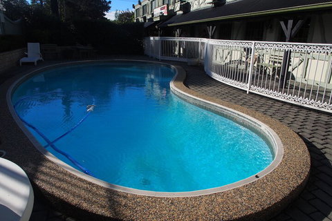 Ascot Motor Inn - Travel Agents 3