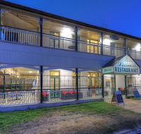 The Park Motel - Travel Agents