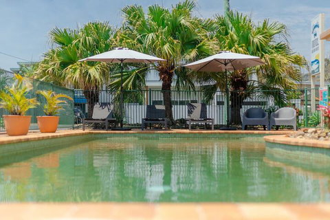 Santa Fe Motel & Holiday Units - Tourism Guide 2