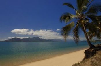 Cardwell Beachcomber Motel And Tourist Park - Tourism Guide 1