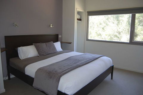 Bellbrae Harvest - Travel Search 3