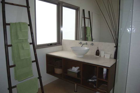 Bellbrae Harvest - Travel Search 6