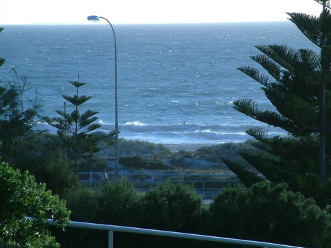 Scarborough & Absolutely Beachfront - Tourism Guide 3