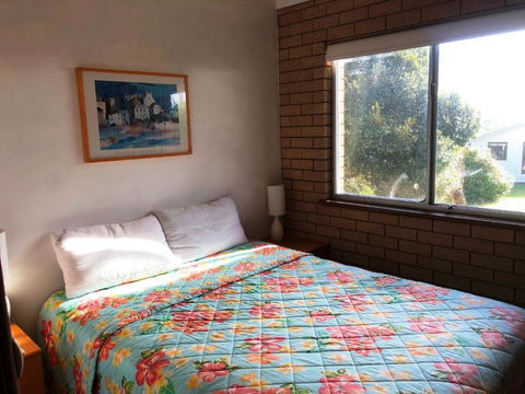 Flat 2 3 Bay Lane - Tourism Guide 4