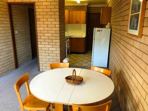 Flat 2 3 Bay Lane - Tourism Guide 1