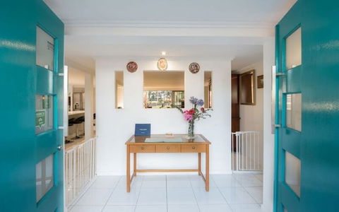 Torquay Terrace Bed & Breakfast - Travel Agents 2