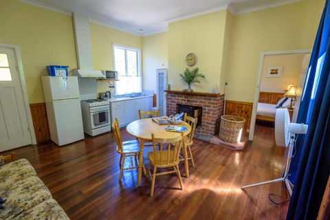 Lewana Cottages - Tourism Guide 7