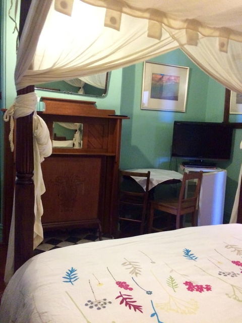 Daly View Bed & Breakfast - Travel Search 5