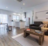 Island Quarters