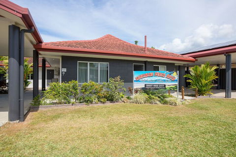 Kurrimine Beach Huts - Travel Search 2