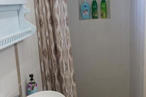 Birdhouse Cottage B & B - Travel Agents 2