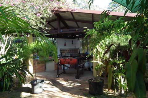 Shady Grove B & B - Travel Search 3