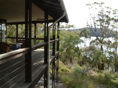 The Coombe On Wilson Inlet - Tourism Guide 3