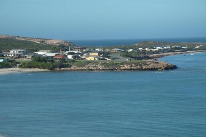 Elliston SA Travel Agents