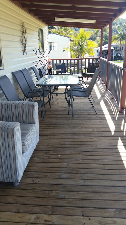 Stoney Park - Tourism Guide 6