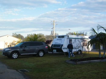 Stoney Park - Tourism Guide 0