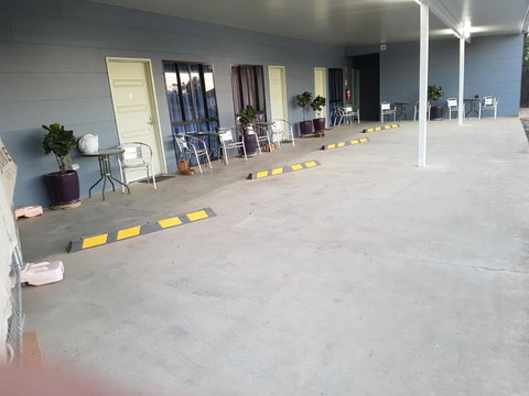 Reef Gardens Motel - Travel Agents 2