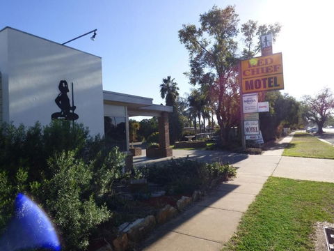 Red Chief Motel - Tourism Guide 0
