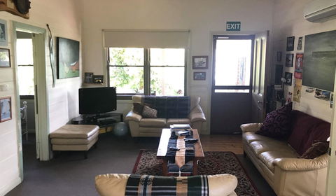 Port Campbell Guesthouse & Flash Packers - Tourism Guide 6