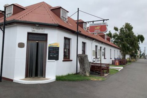 The Caledonian Inn - Tourism Guide 0