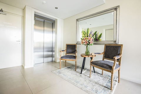 Zappeion Apartments - Tourism Guide 2
