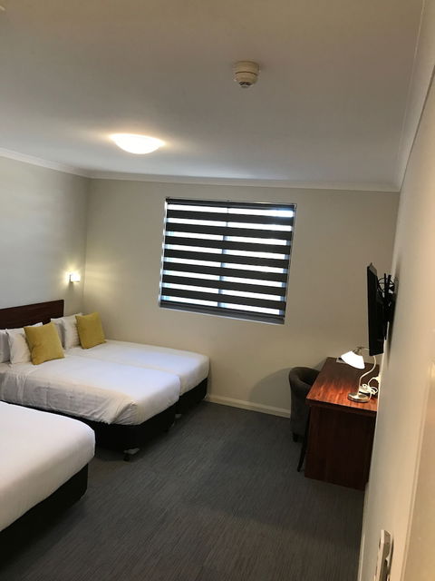 Gallery Hotel - Travel Search 5