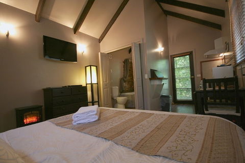 Lotus Lodges - Tourism Guide 6