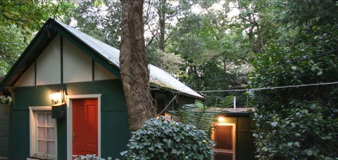 Lotus Lodges - Tourism Guide 0