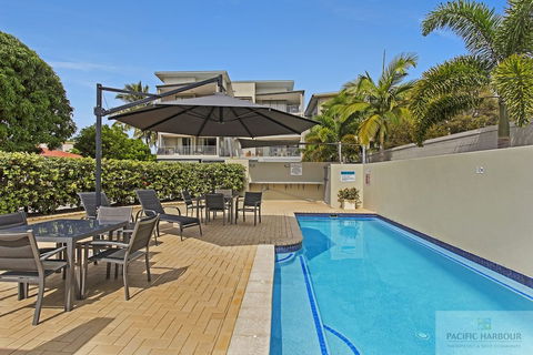 On The Bay Apartments - Travel Search 0