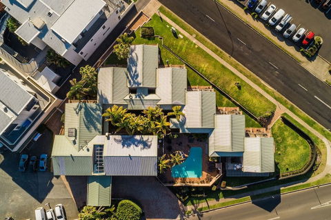 Mollymook Shores Motel And Conference Centre - Travel Search 1