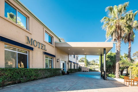 Mollymook Shores Motel And Conference Centre - Travel Search 3