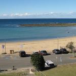 Toowoon Beach View 3br Villa 4 Just Steps To Beach With Views - Tourism Guide 0