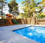 Beach House Apartments - Travel Agents
