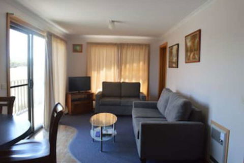 Sunset Holiday Villas - Travel Search 0