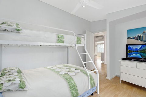 Oakland Cottage - Tourism Guide 5